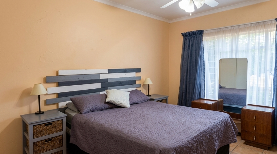 3 Bedroom Property for Sale in Azalea Park North West